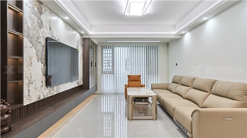 利用(yòng)背景牆打造105㎡的高級家|長(cháng)沙全屋整裝(zhuāng)
